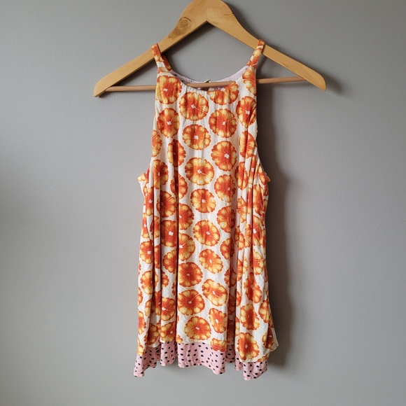 Citrus slice tank top with polkadot peekaboo back - Picture 6 of 7